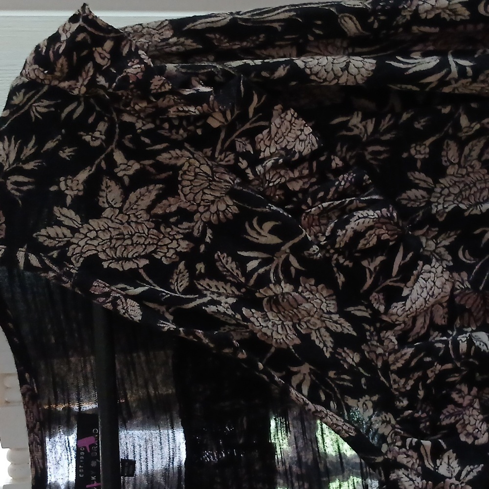 Lucky Brand Black Ruched Long Sleeve Blouse - Picture 4 of 7